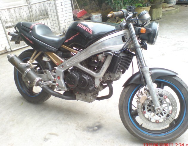 QQ图片20130608155047.jpg