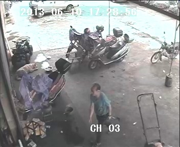 (chn320130610165901.avi)[00.29.55.426].JPG