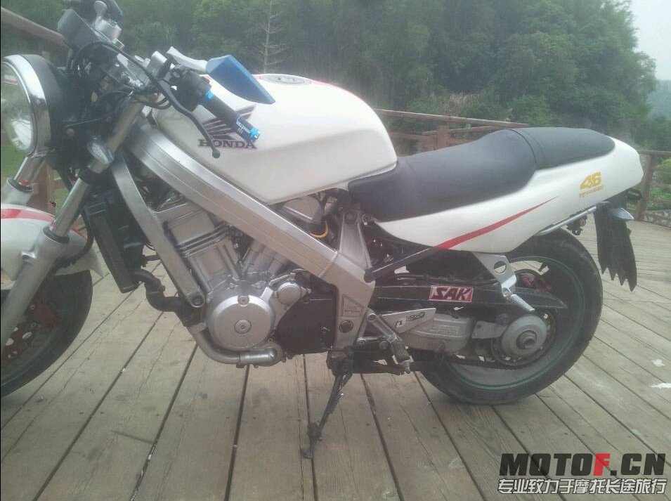 QQ图片20130612141458.jpg