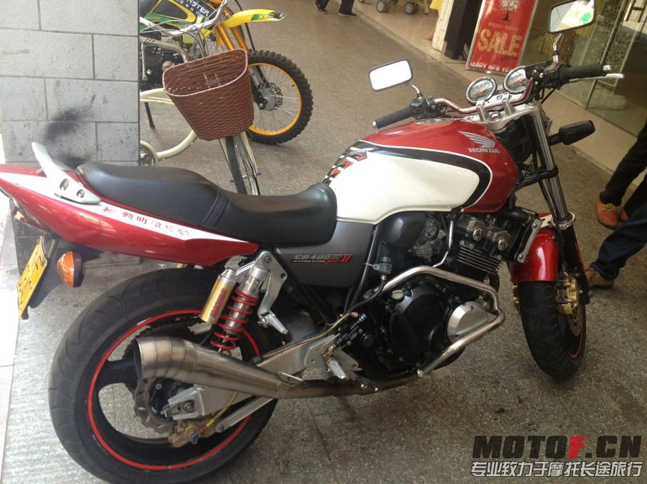 QQ图片20130613215448.jpg
