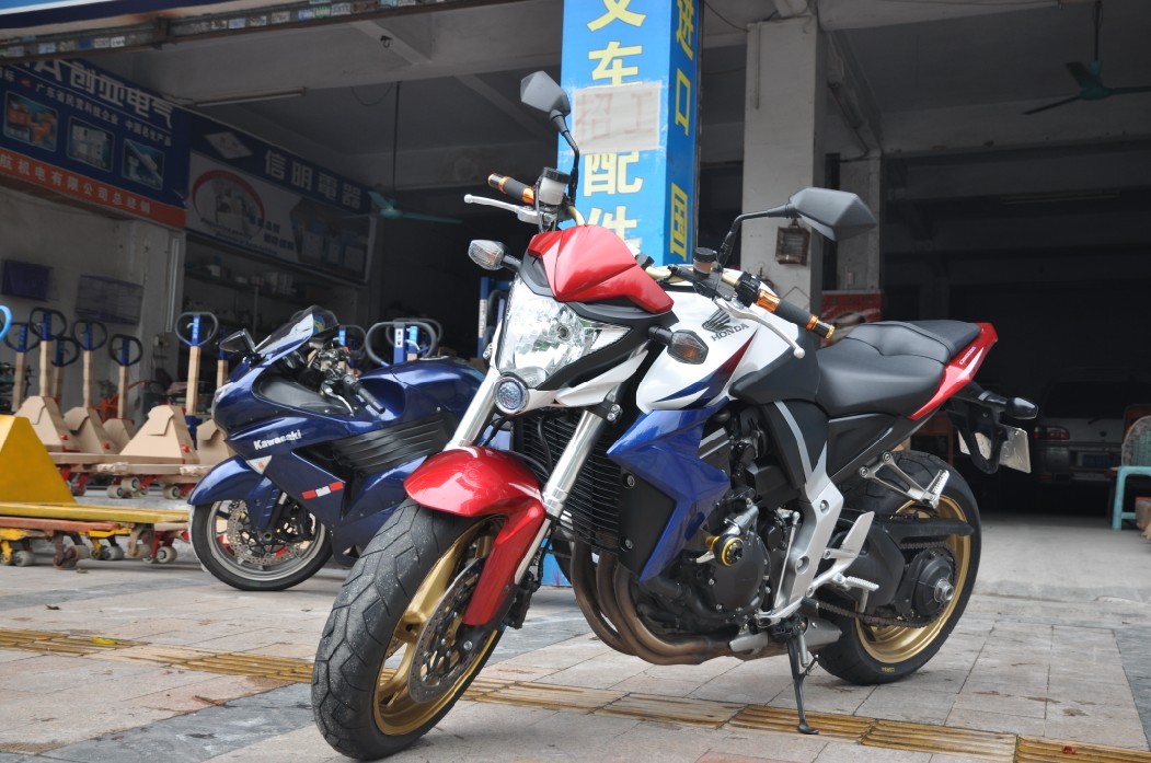 QQ图片20130615165754.jpg