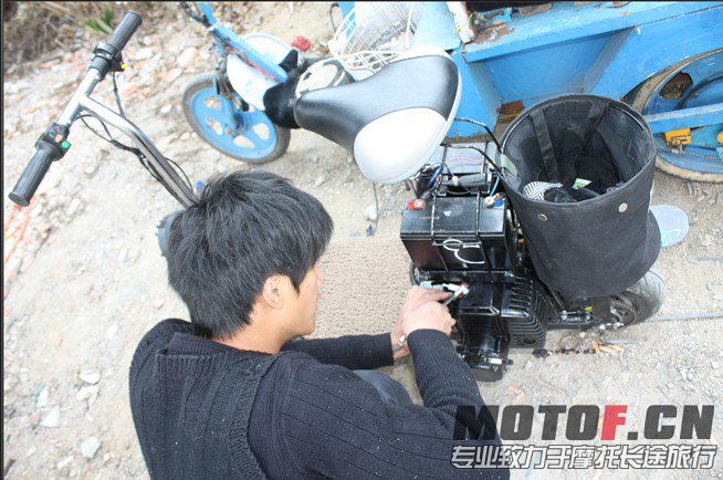 两个12V的理电池就24V
