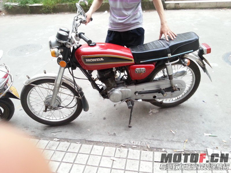QQ图片20130619225216.jpg
