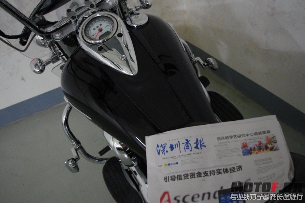QQ图片20130620224213.jpg