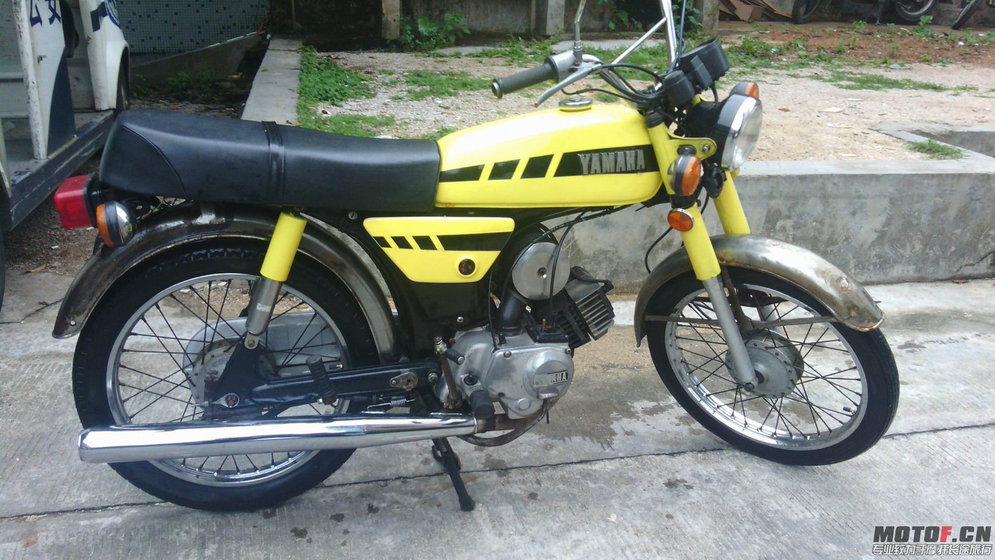 84年的DX100，超三张了。