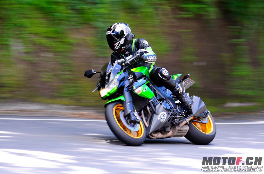 QQ截图20130625011625.jpg