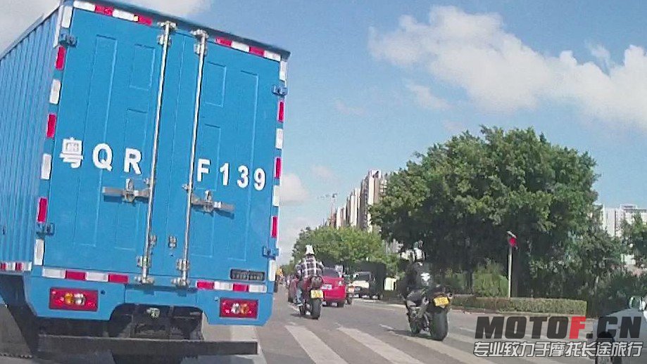 QQ截图20130627185940.jpg