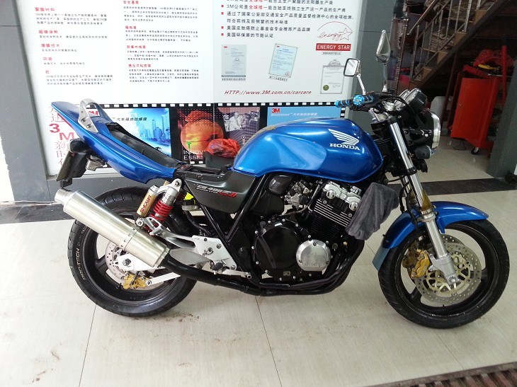 QQ图片20130622180734.jpg