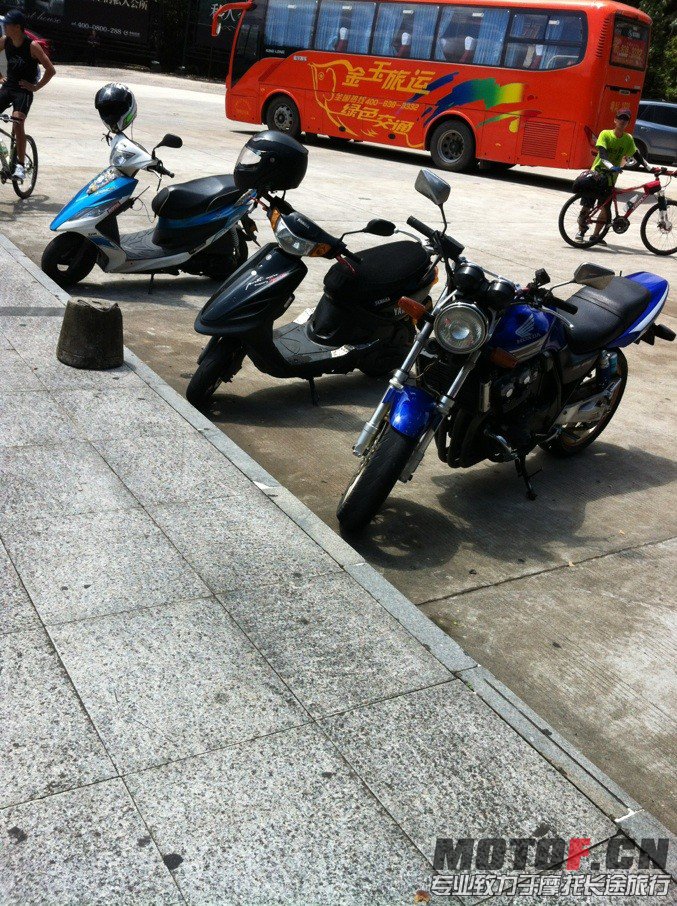QQ图片20080111190136.jpg