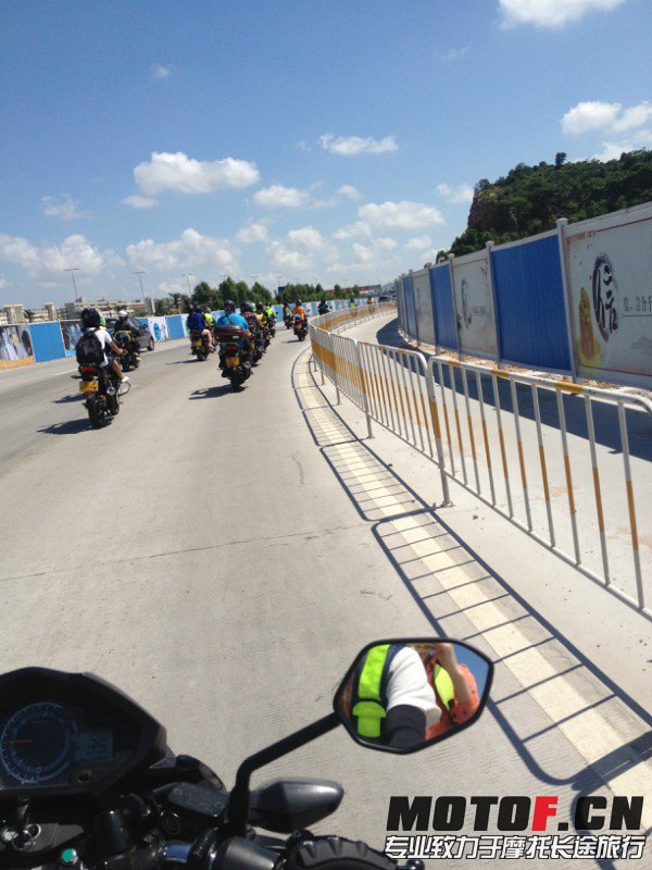 QQ图片20130701170705.jpg