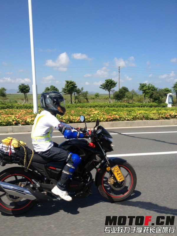 QQ图片20130701170746.jpg