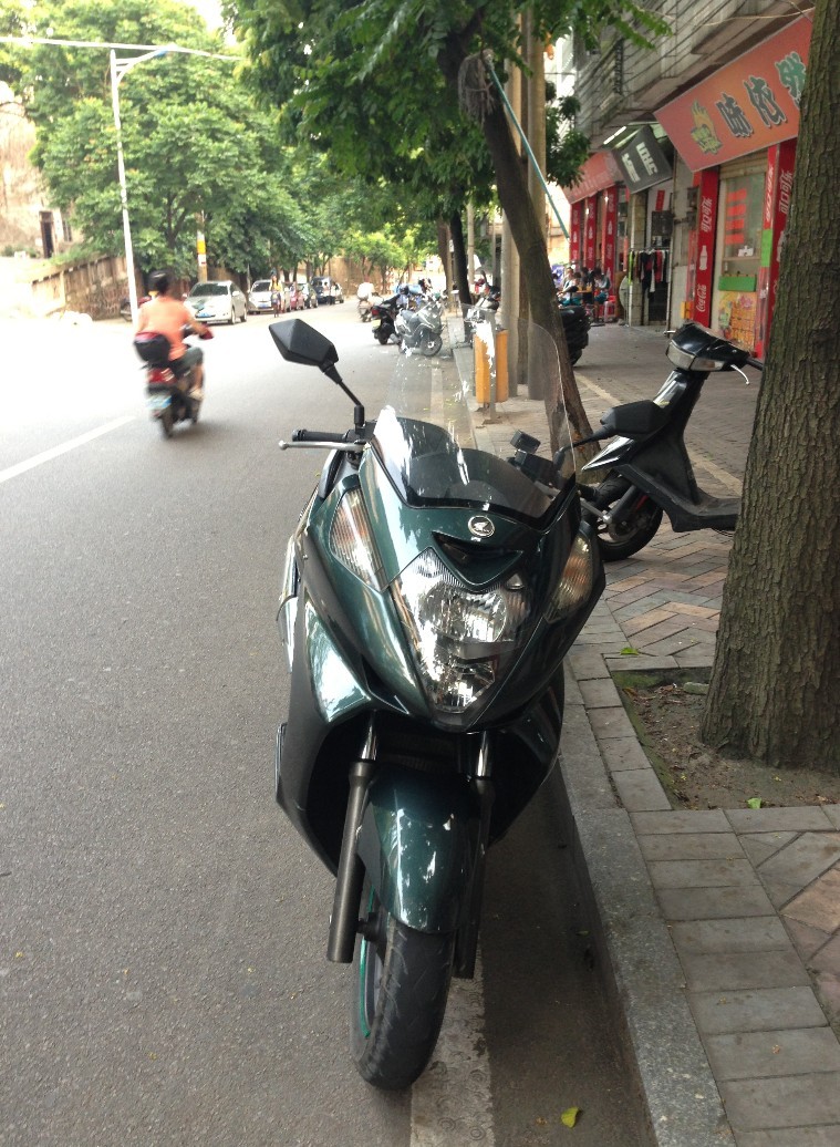 QQ图片20130620191633.jpg