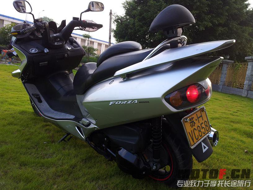20130710_175452_旋转.jpg