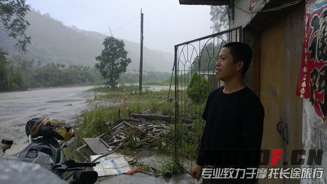 接近贵州了，雨说来就来