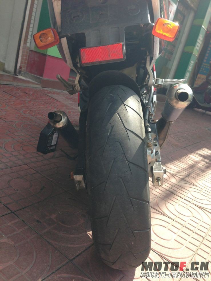 QQ图片20130718202106.jpg
