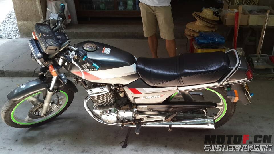 QQ图片20130609221525.jpg