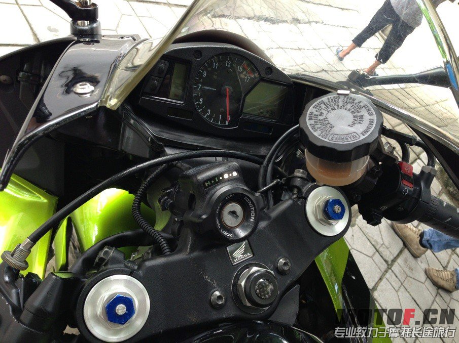 QQ图片20130725194436.jpg