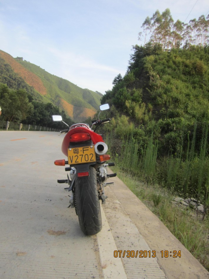 QQ图片20130730234457.jpg