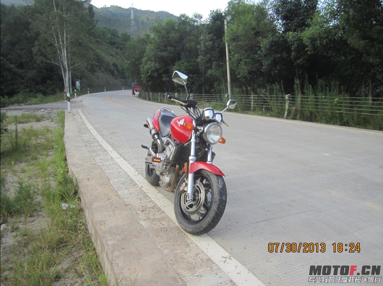 QQ图片20130730234408.jpg
