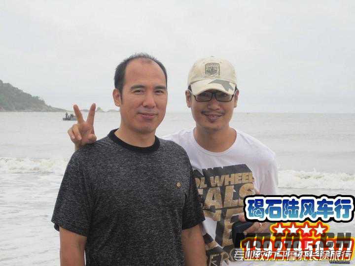 右为鱼刺，骗子冒充鱼刺