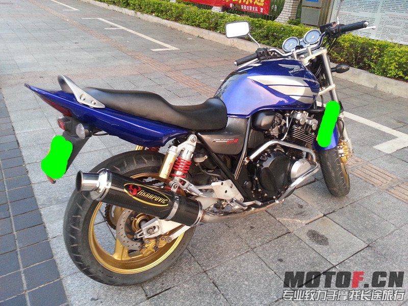 CB400