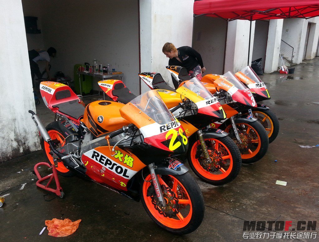 出赛战车NSR250