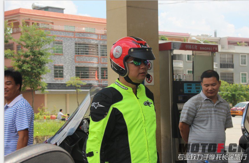 QQ图片20130803222155.jpg