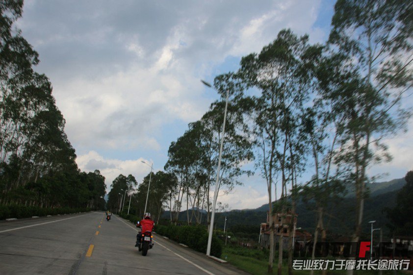 QQ图片20130803222311.jpg