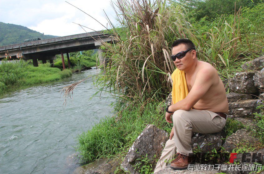 QQ图片20130803222919.jpg