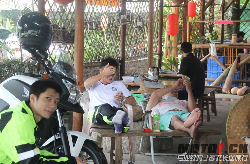 QQ图片20130803223021.jpg