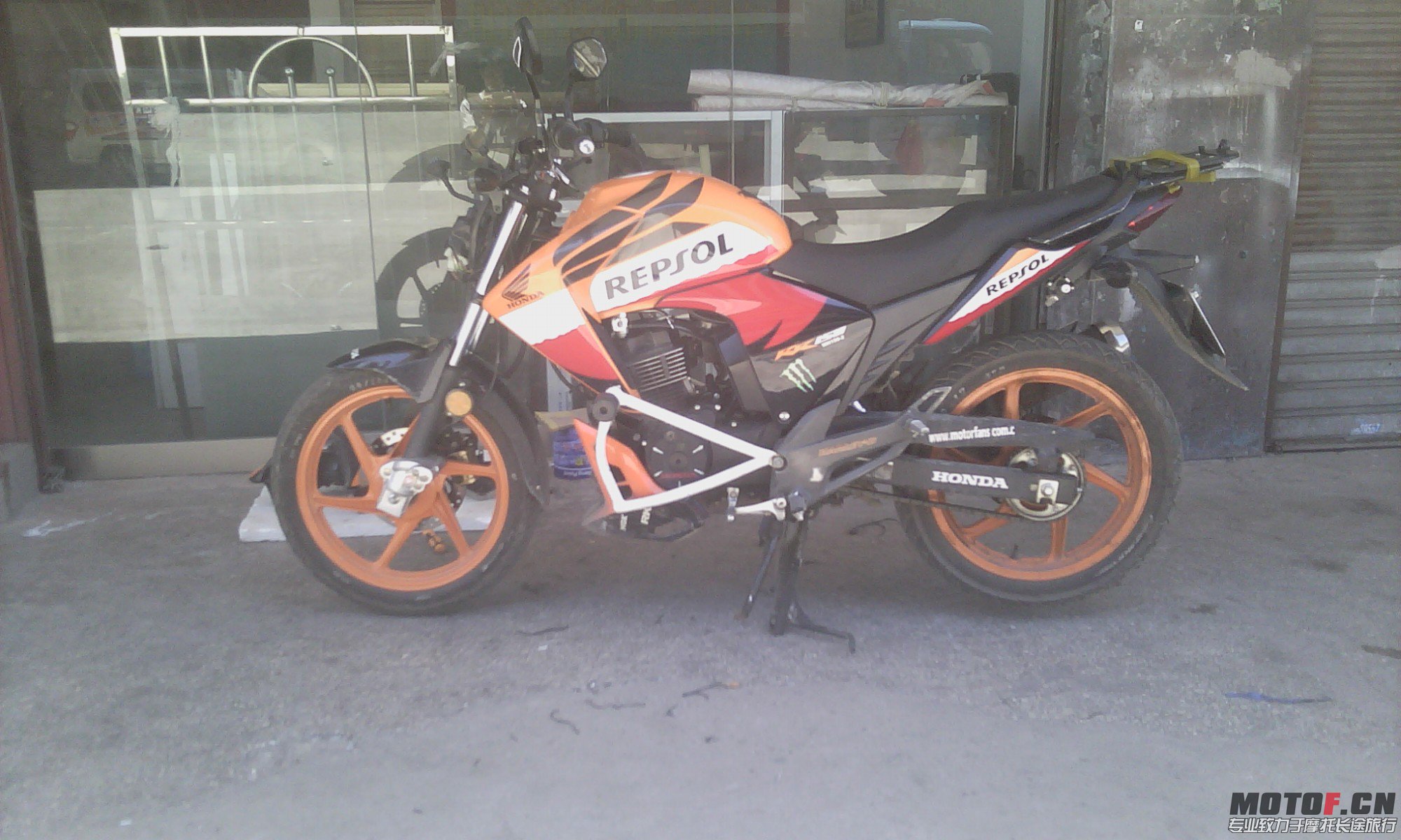 IMG_20130805_125144.jpg