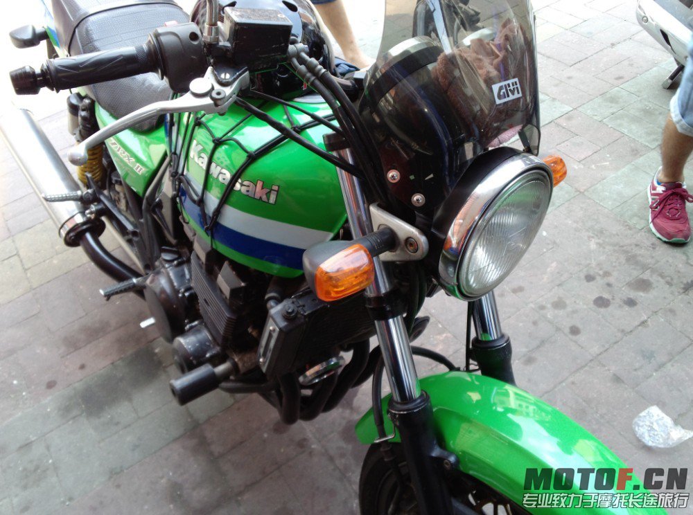 QQ图片20130812112518.jpg