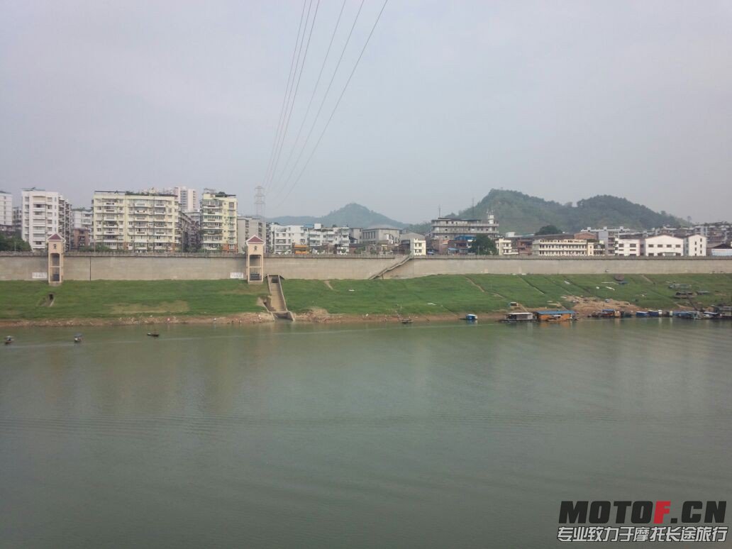 QQ图片20130813101628.jpg