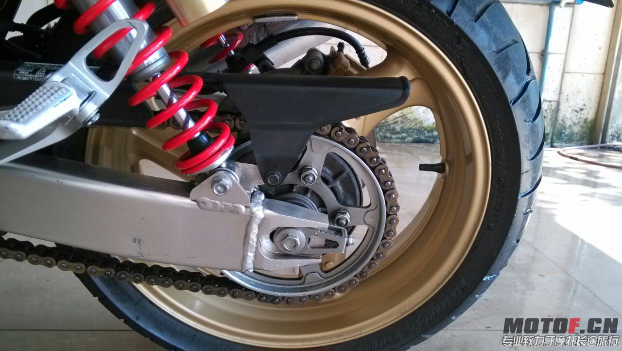 QQ图片20130814200323.jpg