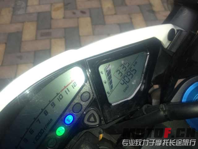表.jpg