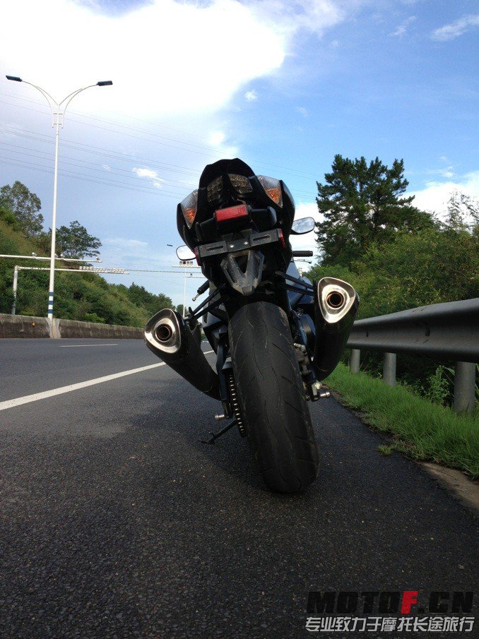 QQ图片20130819140406.jpg