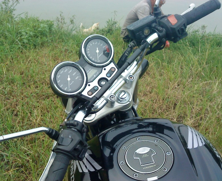02.jpg