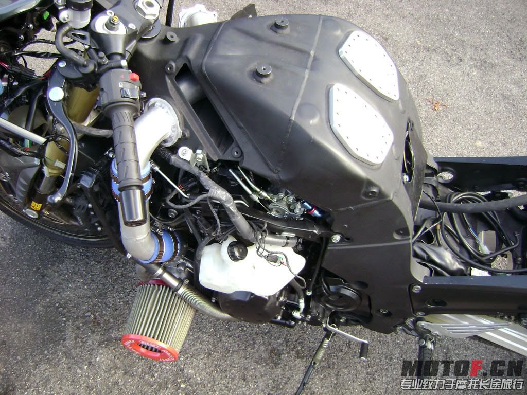 zzr14_2[1].jpg