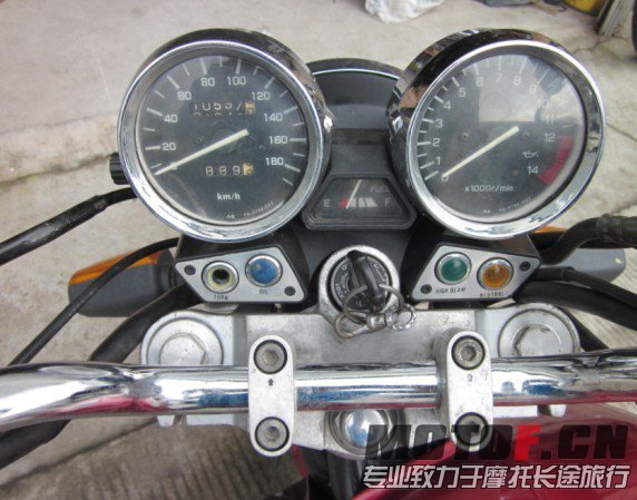 QQ图片20130825212819.jpg