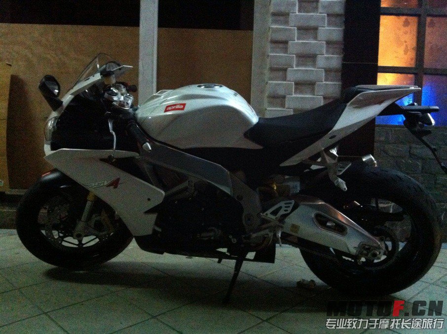 QQ图片20130826120911.jpg