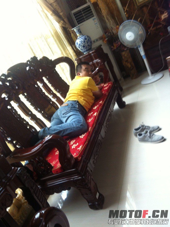 QQ图片20130826120929.jpg