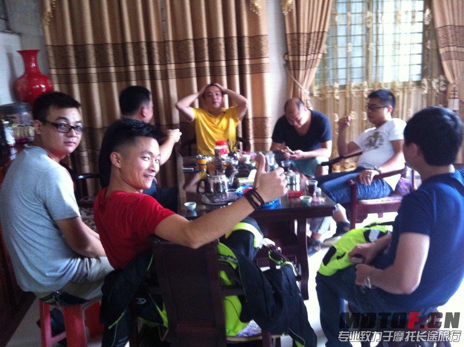 QQ图片20130826121044.jpg