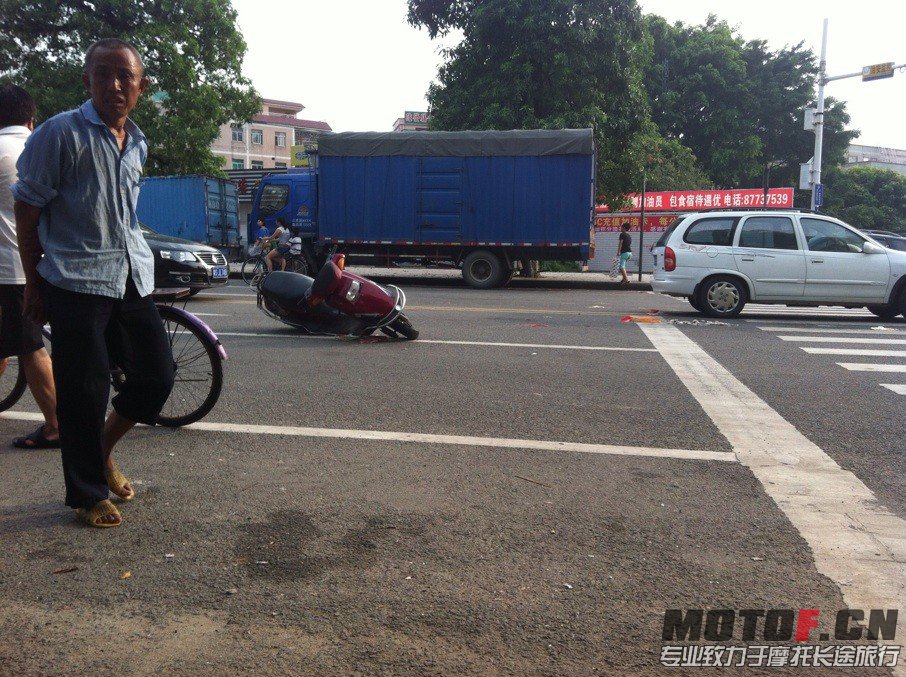 QQ图片20130829004358.jpg