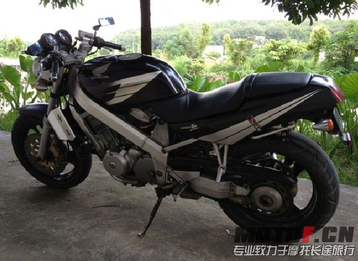 QQ图片20130829134024.jpg
