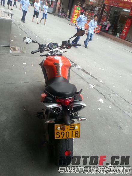 6f25a863jw1e6tauwd83lj20xc18gafr.jpg