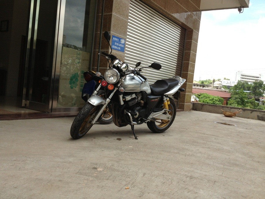 QQ图片20130906131139.jpg