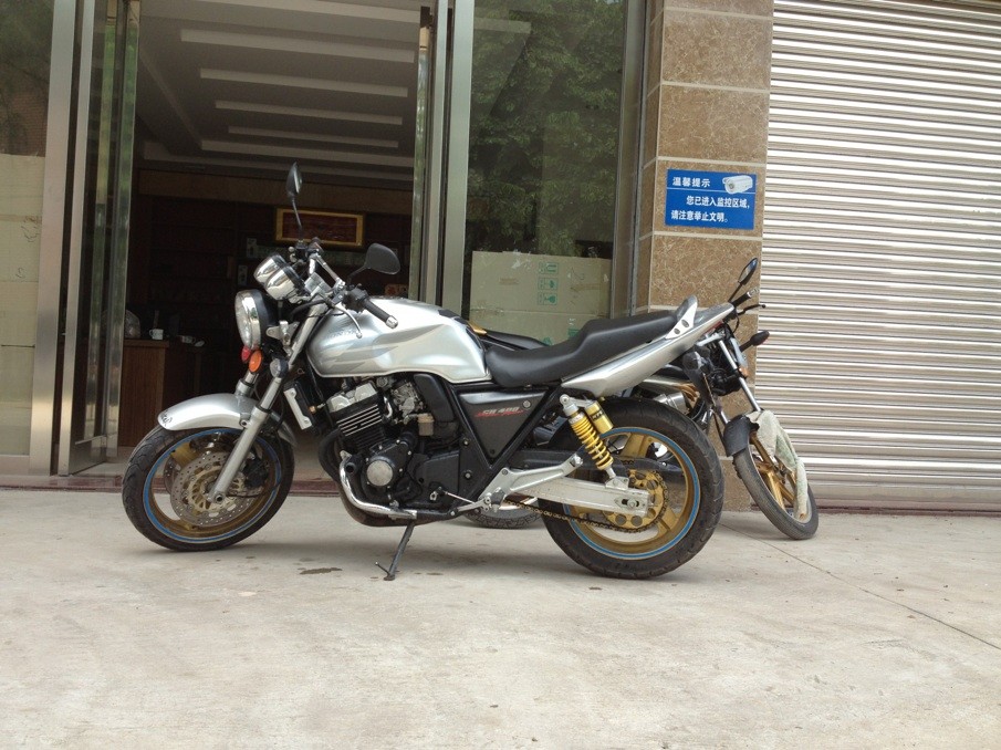 QQ图片20130906131134.jpg