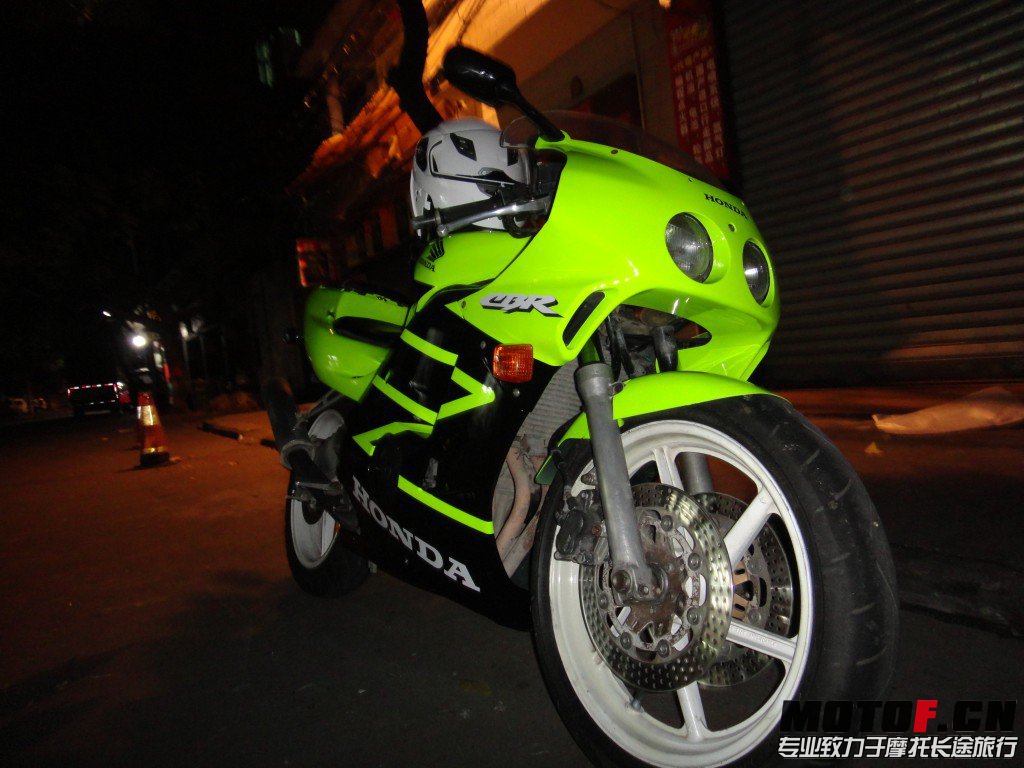 163546yxaap1jso2h1gbhj.jpg