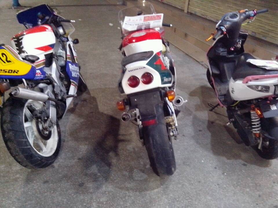 QQ图片20130908224700.jpg