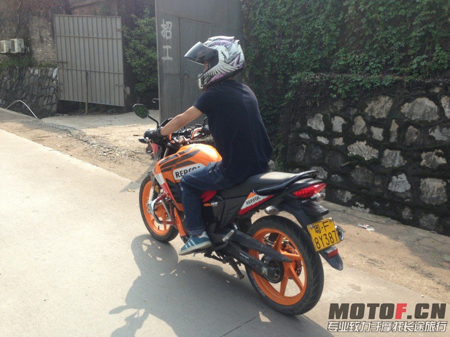 QQ图片20130911161036.jpg